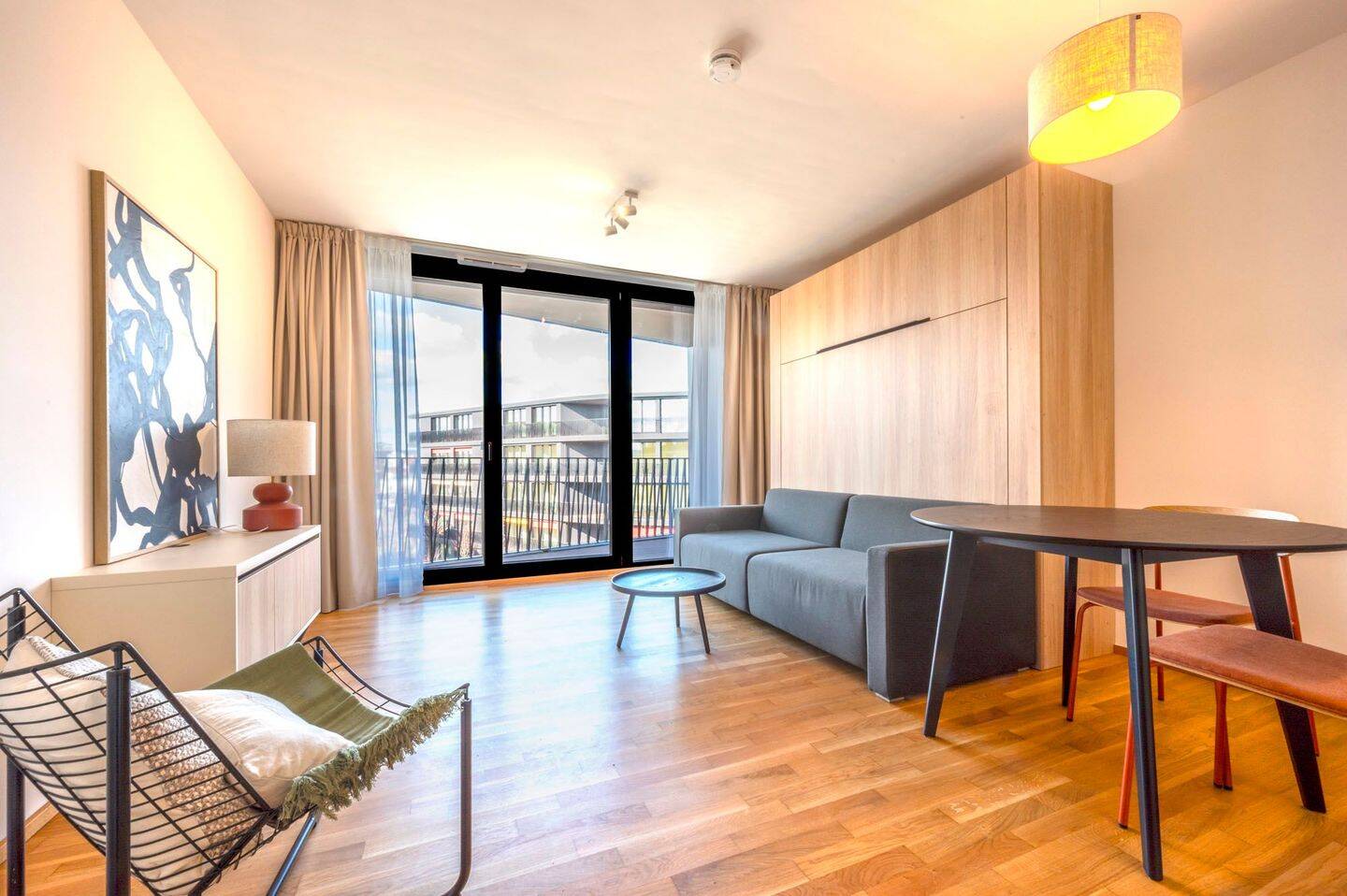 Möblierte 1-Zimmer Wohnung mit Loggia – Marina Garden Dresden – Dresden – Vorschaubild 2