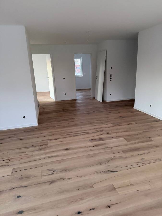 Moderne 3-Zimmer-Wohnung mit 3 Balkonen in einer begehrten Lage – Ingolstadt – Vorschaubild 7
