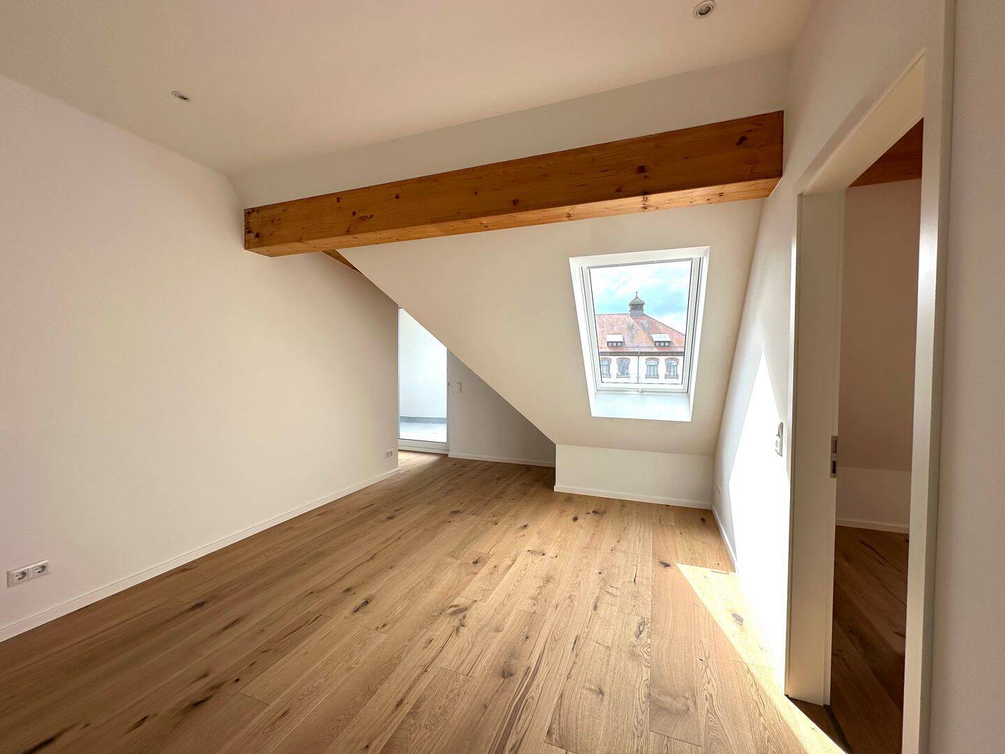 Schicke, bezugsfertige 3 Zi-Wohnung im Dach inkl. Klimaanlage I Modern & hochwertig I Energieeffizient – Leipzig – Vorschaubild 9