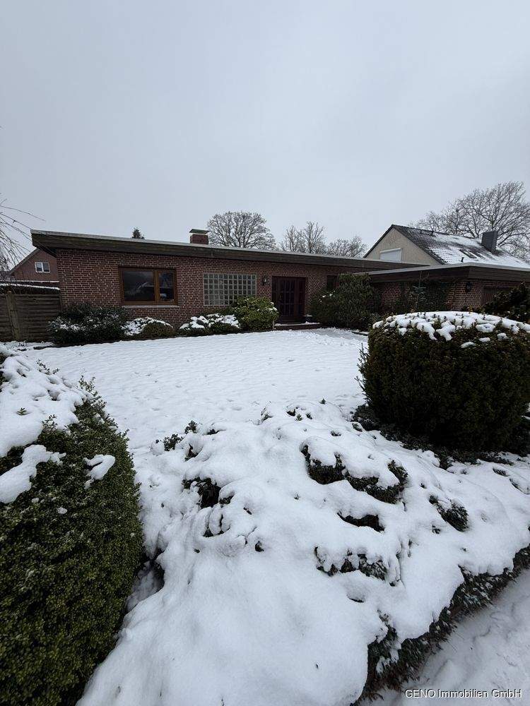 Flachdachbungalow in begehrter Wohnlage – Hude (Oldenburg) – Bild 1 von 9
