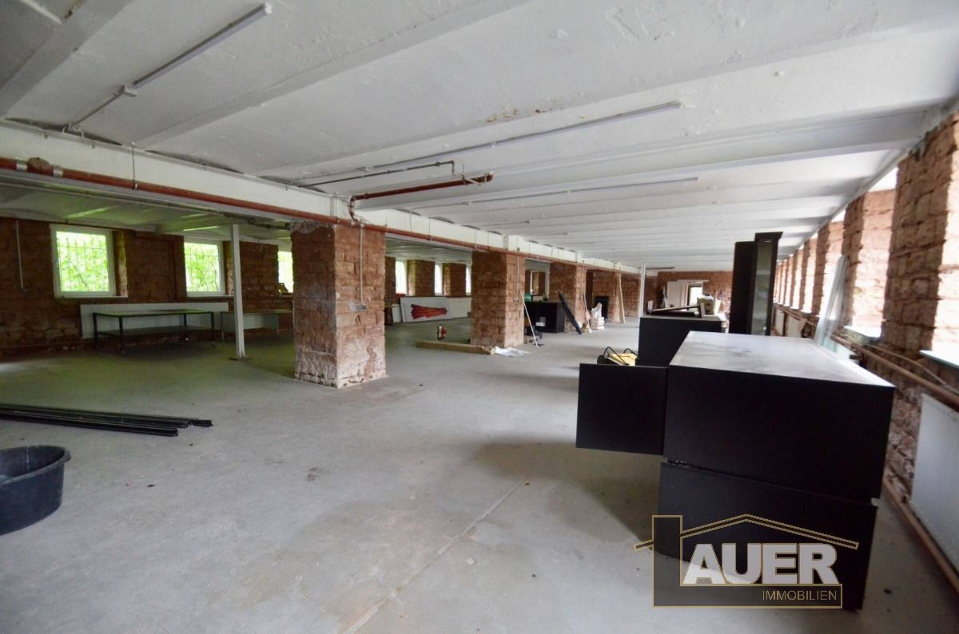 Villa in 66955 Pirmasens mit 250 m² kaufen