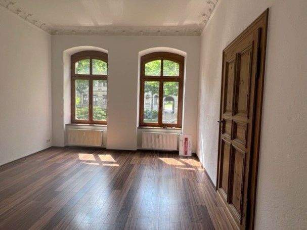 CHARMANTE KASSBERGWOHNUNG MIT STELLPLATZ!!!... – Chemnitz – Vorschaubild 4