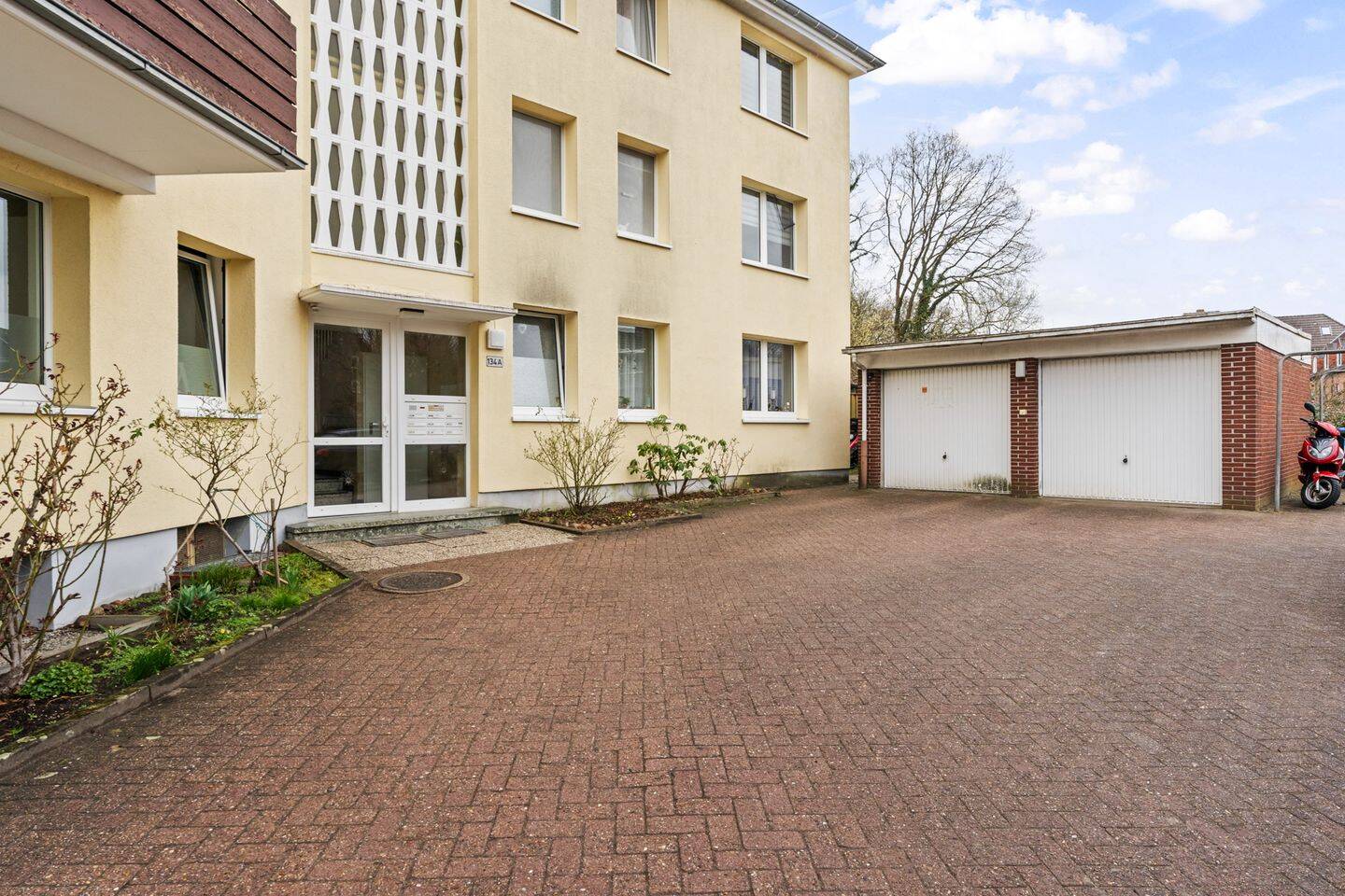 Bremen - Blumenthal | Mehrfamilienhaus mit verlässlichem Cashflow – Bremen – Vorschaubild 2