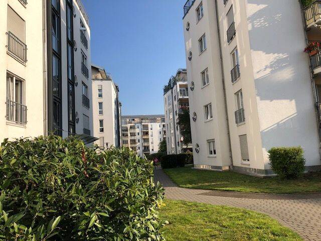 +++helle 2 Zimmer-Wohnung mit Laminat, Balkon, offene Küche im Neubau, Aufzug, Stellplatz mgl.+++ – Leipzig – Vorschaubild 6