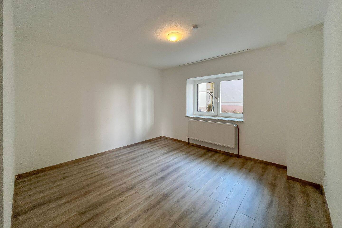 3 Zimmer - Terrasse - eigener Eingang - Jobcenter möglich! – Hagen – Vorschaubild 2
