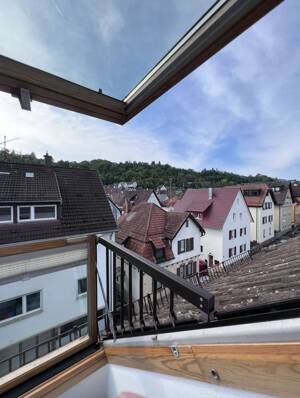 Modern geschnittene Maisonette im Dachgeschoss - zentrumsnah in Stuttgart-Feuerbach – 70469 Stuttgart – Vorschaubild 2