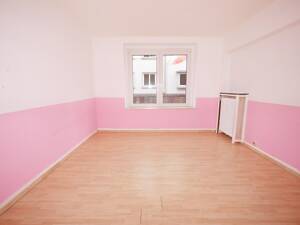 Attraktive 3,5 Zimmer-Etagenwohnung mit großem Tageslichtbad in zentraler Lage von Gelsenkirchen – 45879 Gelsenkirchen – Vorschaubild 5