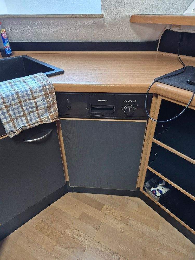 Nürnberg Hummelstein: helle Maisonette Wohnung mit Galerie Ebene; Dachloggia; Einbauküche; Tageslichtbad; WG-geeignet; zum 01.04.2026 verfügbar – Nürnberg – Vorschaubild 7
