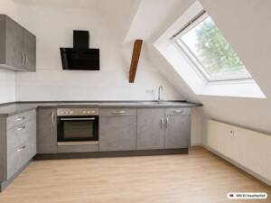 Wohlfühlen inklusive - Tageslichtbad, Eckbadewanne & Einbauküche – 4159 Leipzig – Vorschaubild 2