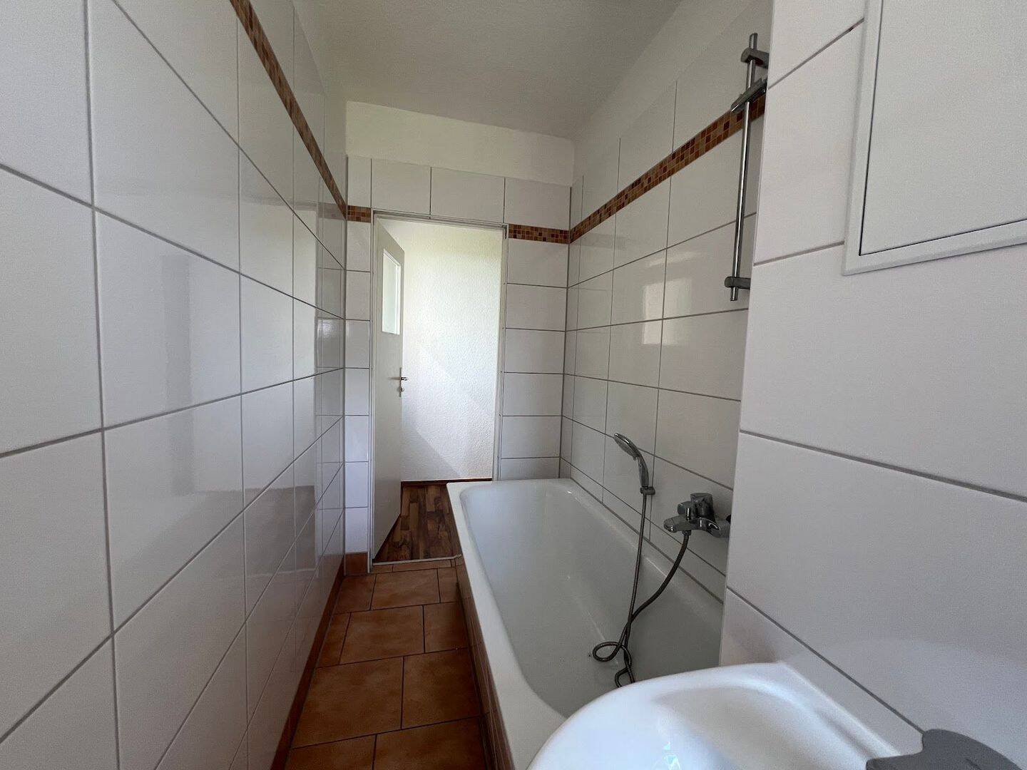 2-Zimmer-Wohnung bequem im Erdgeschoss + Wohlfühlbalkon – Chemnitz – Vorschaubild 5