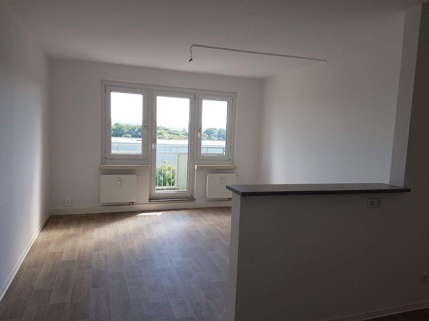 5-Zimmer-Wohnung auf 83 qm mit Balkonblick über Stadtpark – Chemnitz – Vorschaubild 8