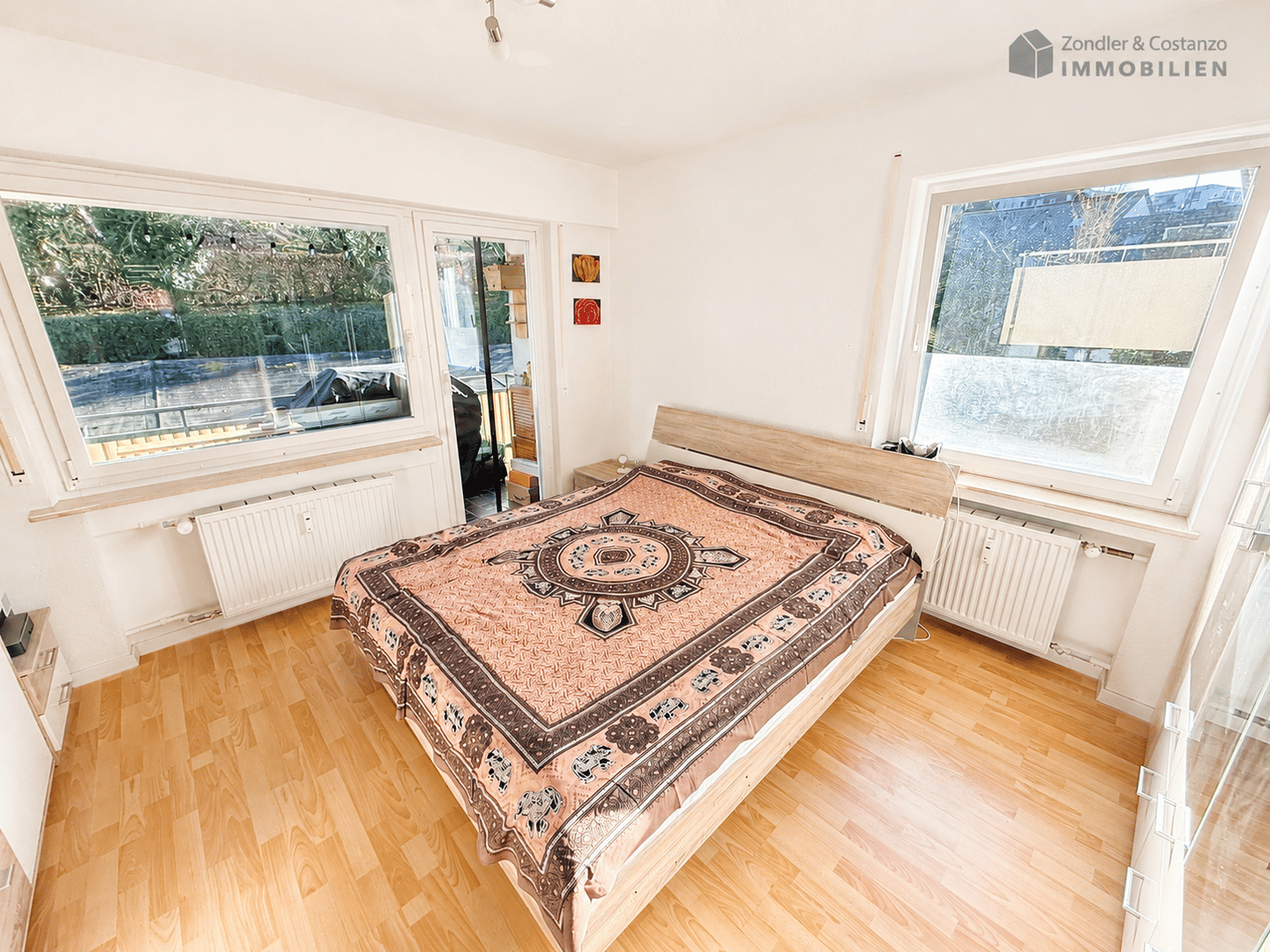 RENOVIERT! Attraktive, große und gut ausgestattete 3-Zi.-Whg. * TL-Bad / Balkon / Pkw-Stpl. * – Stuttgart – Vorschaubild 3
