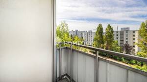 Handwerker aufgepasst: 1,5-Zimmer-Wohnung mit Balkon, Aufzug und Stellplatz in Köln-Porz – 51143 Köln – Vorschaubild 6