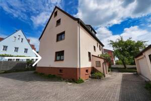 Wohnungspaket mit Potenzial - 2 Einheiten, Balkon und großzügige Garage – 91710 Gunzenhausen – Vorschaubild 1
