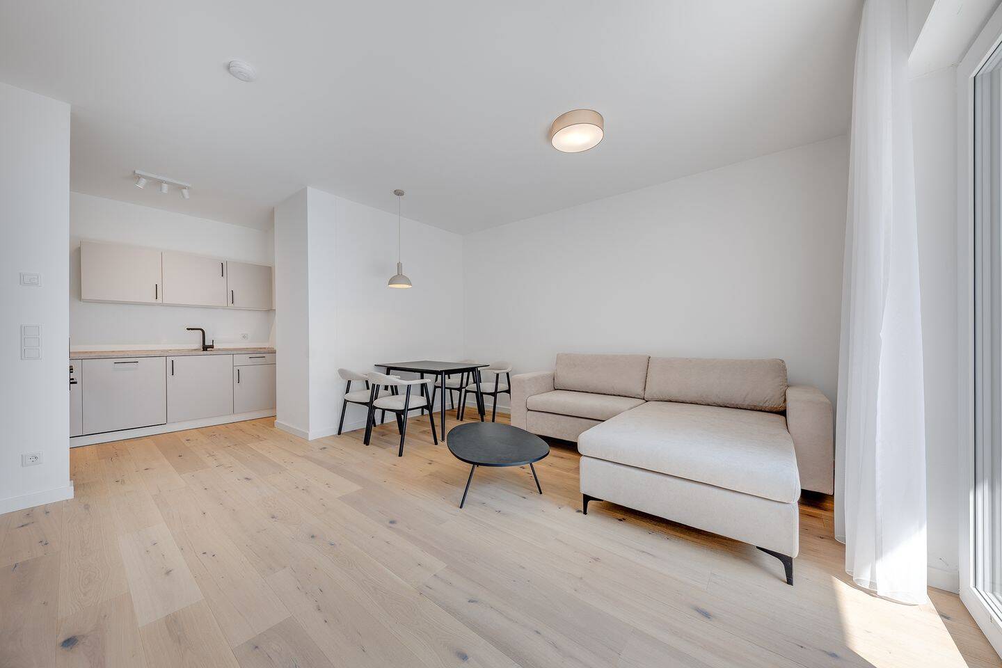 Möblierte 2-Zimmer-Neubauwohnung in Unterbilk - Erstbezug mit Balkon - Stellplatz möglich – Düsseldorf – Vorschaubild 3