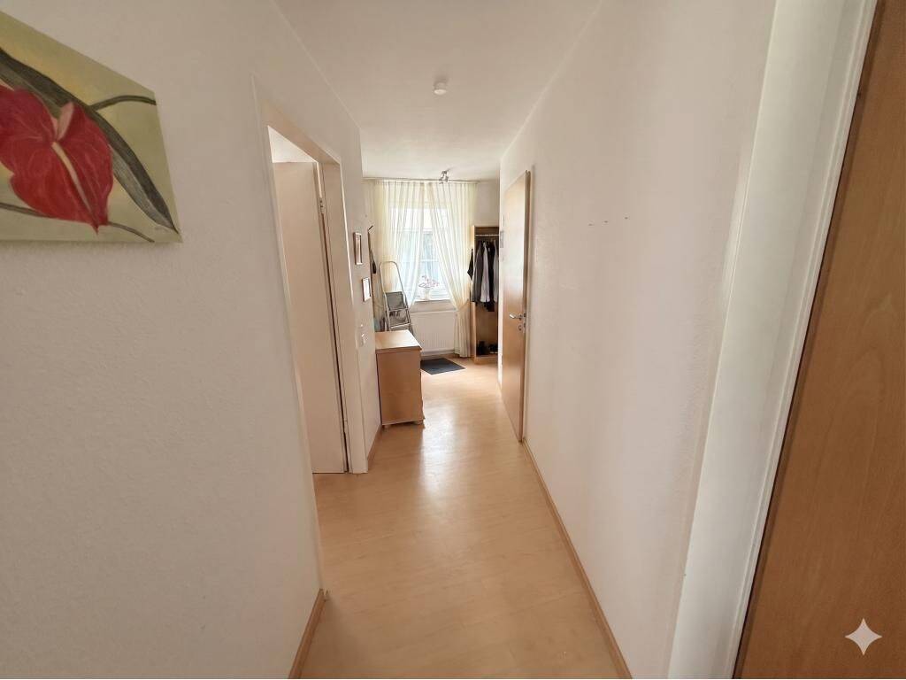 Komfortabel & zentral: 2-Zimmer-Seniorenwohnung mit Balkon in Rinteln – Rinteln – Vorschaubild 2