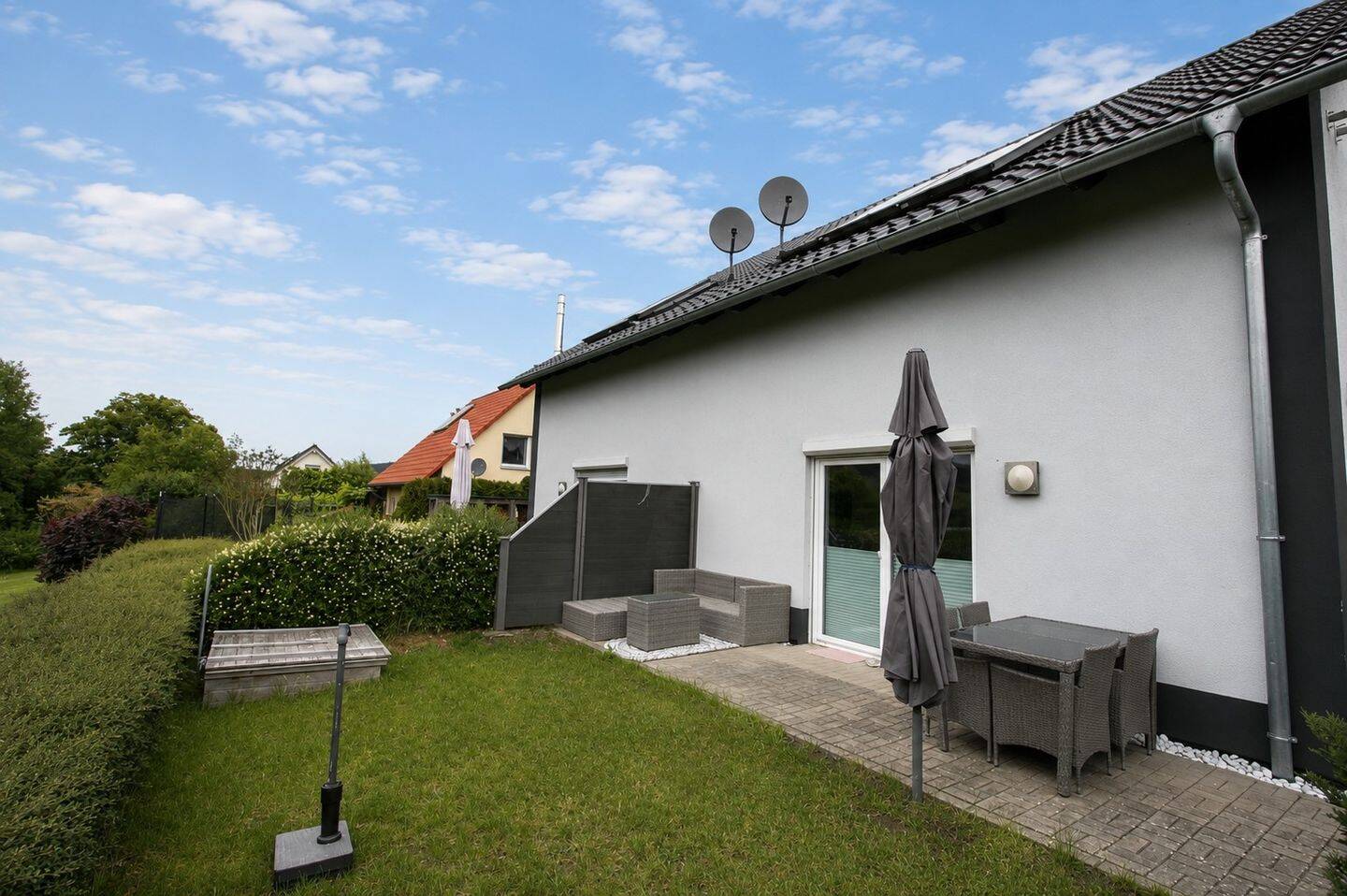 Kapitalanlage oder Mehrgenerationenwohnen - Modernes Doppelhaus in Jüchsen – Grabfeld – Vorschaubild 4