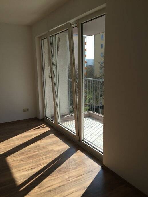 City Appartement 1ZKB Ideal für Studenten – Saarbrücken – Vorschaubild 5