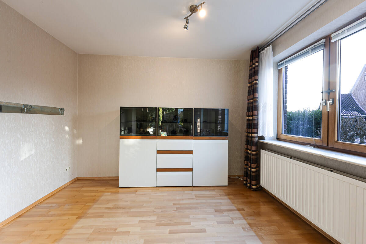 Familientraum in Bönningstedt: Solides EFH mit Wintergarten & Doppelgarage – Bönningstedt – Vorschaubild 6