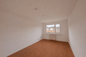 Einziehen und wohlfühlen: Frisch vorbereitete 3-Zimmer-Wohnung – 22177 Hamburg – Vorschaubild 5