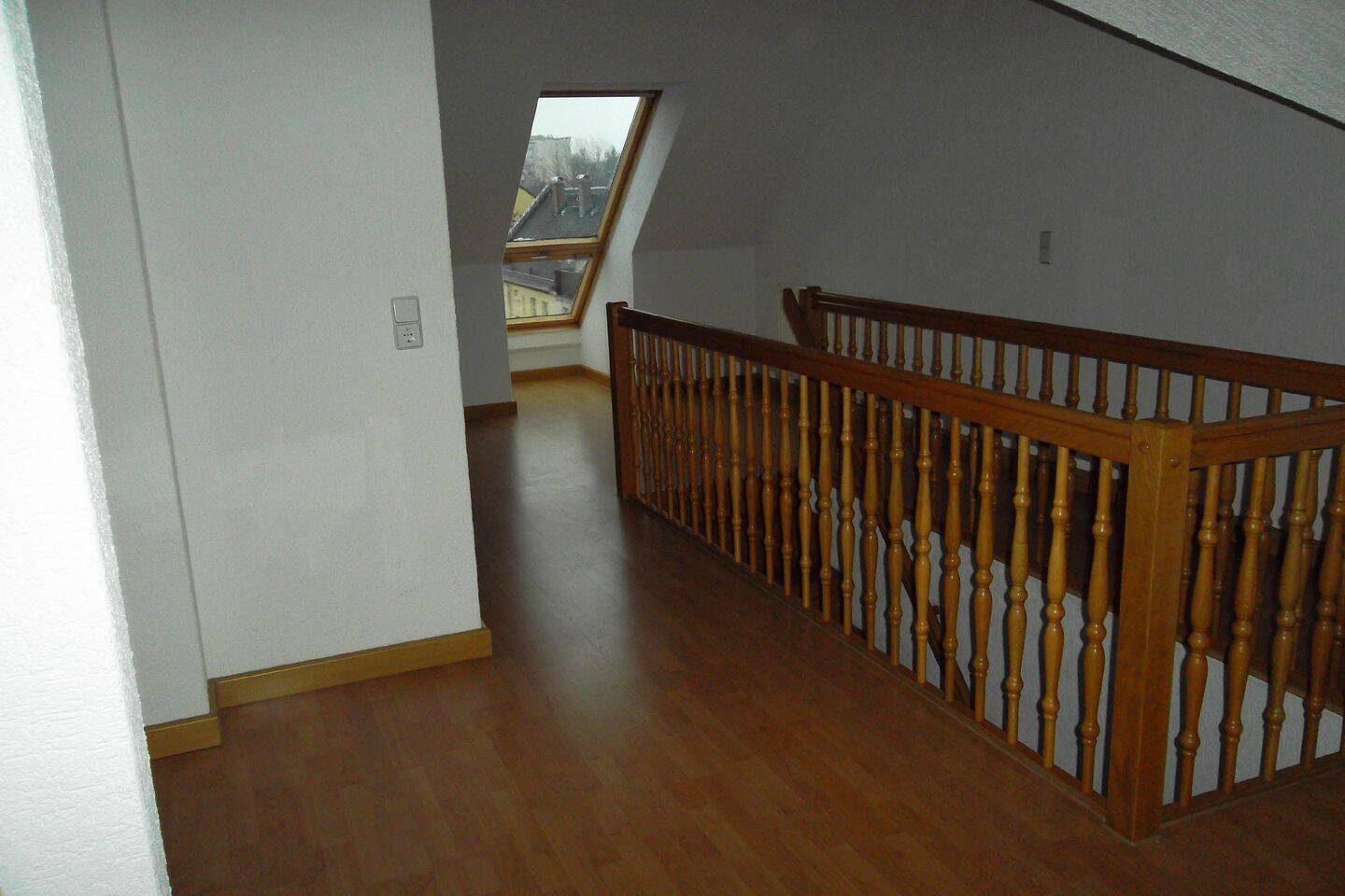 Über den Dächern von Chemnitz - Charmante Maisonette mit 2 Bädern & Einbauküche