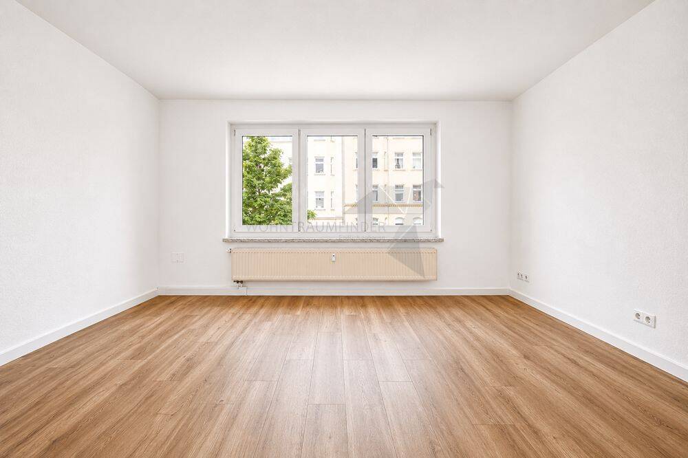 Helle, großzügige 3 Raum Wohnung mit XXL-Balkon und Tageslichtbad im Lutherviertel – Chemnitz – Vorschaubild 4