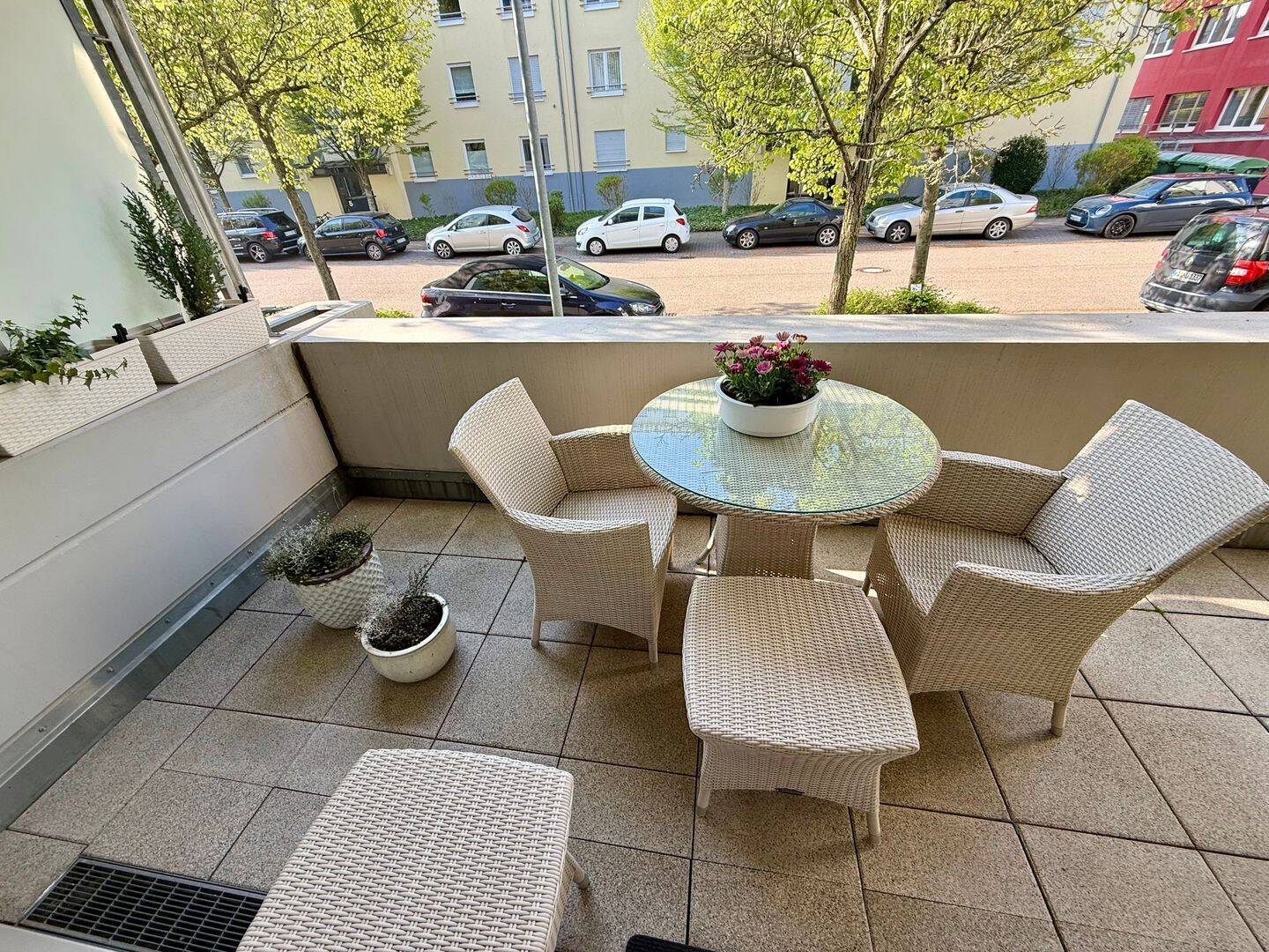 Möblierte 4-Zimmerwohnung mit Balkon & Garten (befristet) – Karlsruhe – Vorschaubild 3
