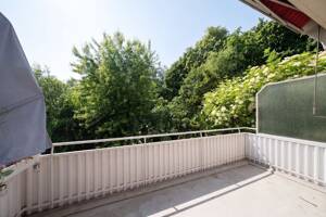 Modernisierte 3-Zimmer-Wohnung mit Garage & zusätzlichem Raum als Homeoffice oder Gästezimmer – 28759 Bremen – Vorschaubild 8