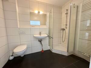 Moderne 1-Zimmer-Wohnung mit Sonnenterrasse - befristet – 97082 Würzburg – Vorschaubild 3