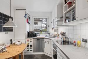 Gemütliches Mittelreihenhaus in Hamburg-Sülldorf - Ihr ruhiges Zuhause im grünen Westen der Stadt. – 22589 Hamburg – Vorschaubild 5