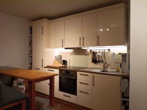 Zentrale 1-Zimmer Wohnung zu vermieten! – 24103 Kiel – Vorschaubild 3