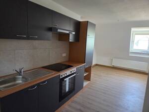 Charmante Dachgeschosswohnung im Altbau – Erstbezug nach Renovierung