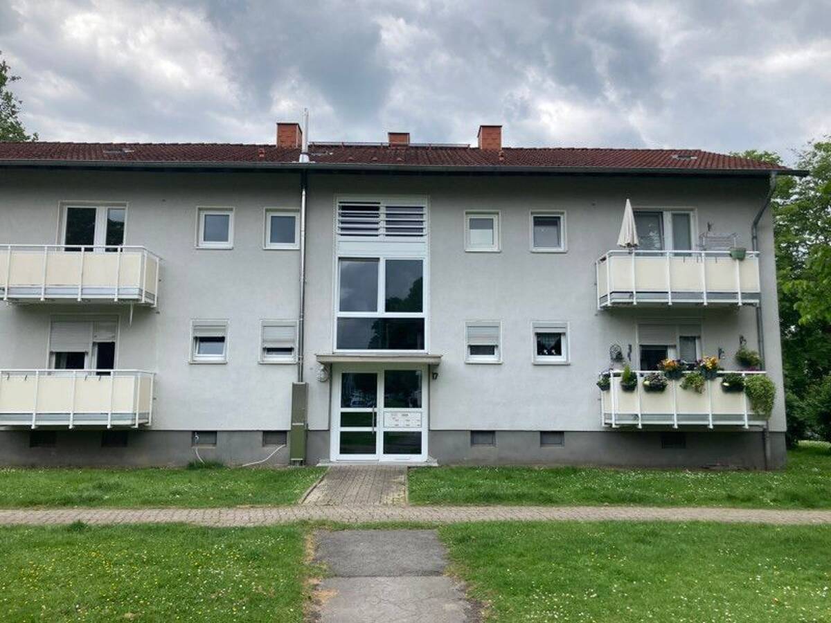 Schöne Wohnung sucht Mieter: 2-Zimmer-Citywohnung – 44795 Bochum – Bild 1 von 6