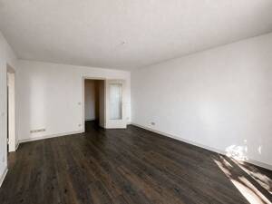 Renovierte zwei Zimmer Wohnung im Herzen von Golzheim – 40474 Düsseldorf – Vorschaubild 4