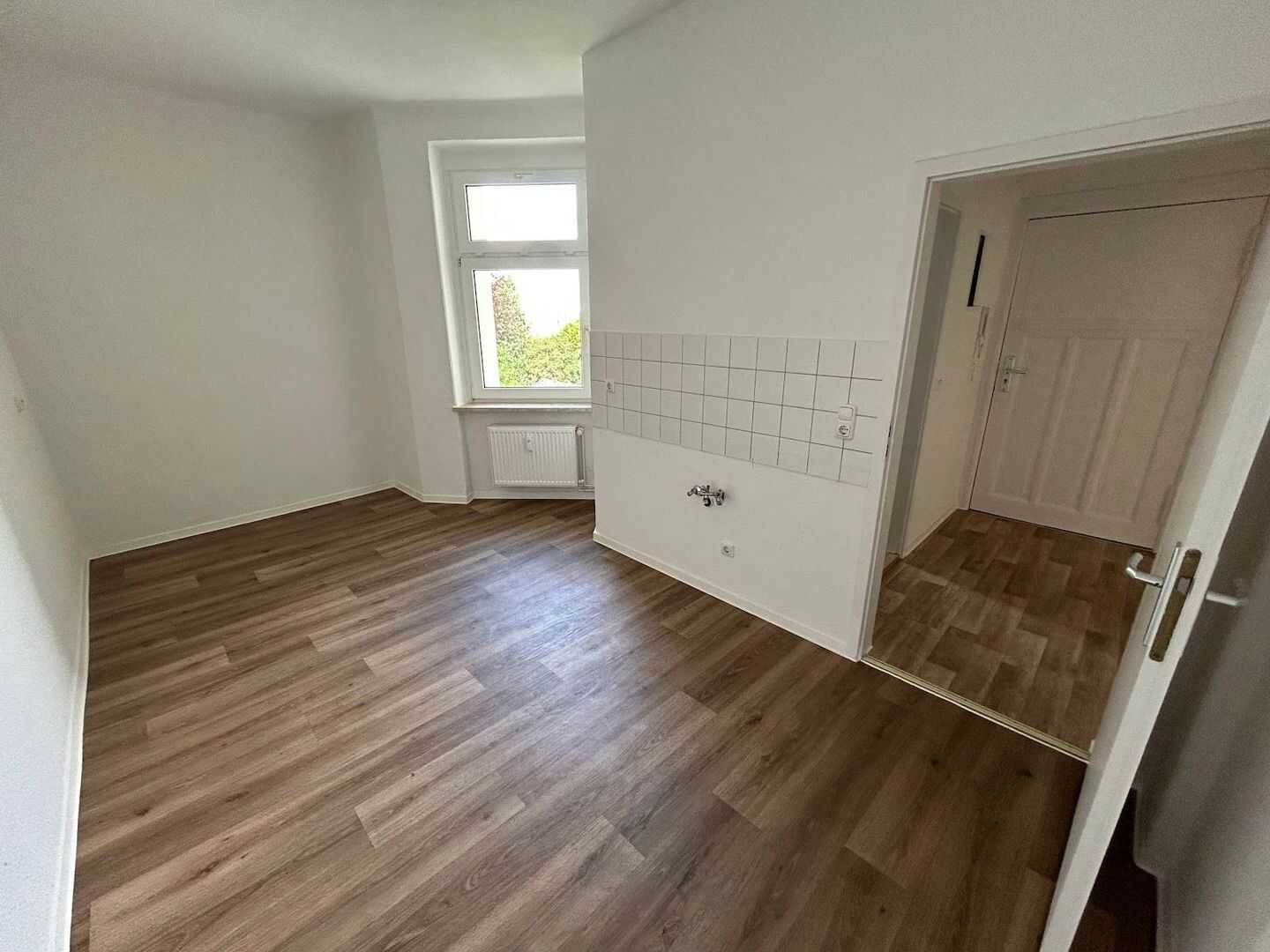 Frisch renovierte 2-Zimmer-Wohnung sucht Sie! – Magdeburg – Vorschaubild 6