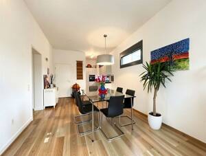 Exklusives Wohnen im Grünen: 2-Zimmer-Wohnung mit eigener Terrasse im Herzen von München-Lehel – 80538 München – Vorschaubild 3