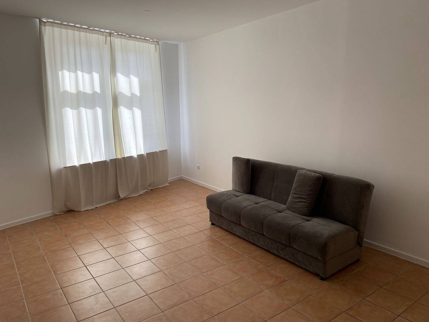 Großzügige 3-Zimmer-Wohnung mit Balkon – Köln – Vorschaubild 5