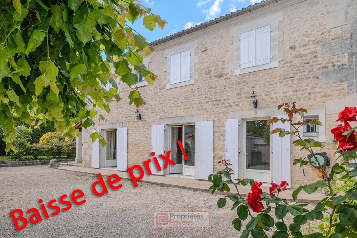 Maison 7 pièces 180 m² · à Hiersac · 180 m² · 267 750 €