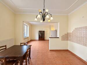 Stilvolle Altbauwohnung mit Stuck und zwei Balkonen in der beliebten Schwetzingerstadt – 68165 Mannheim – Vorschaubild 4