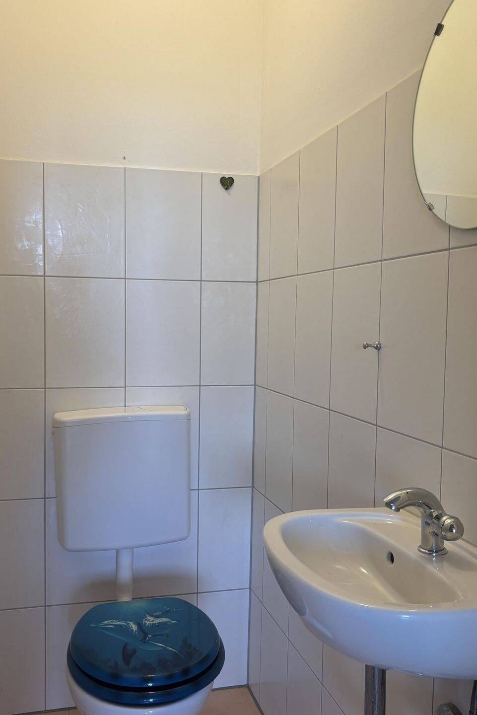 Freie 2-Zimmer-Wohnung mit Balkon im 5. Obergeschoss! – Stuttgart – Vorschaubild 6