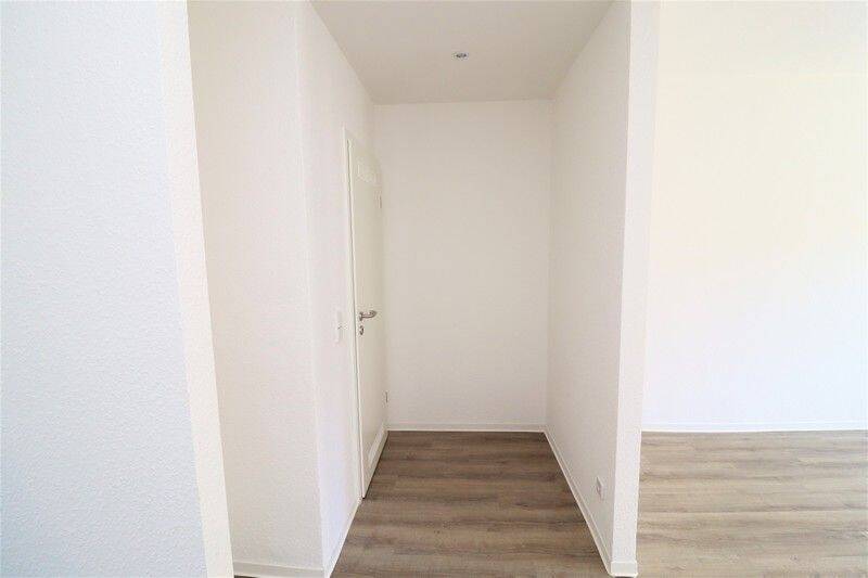Wer hat da schlechte Laune? Sonnige 2-Zimmer-Wohnung – Chemnitz – Vorschaubild 6