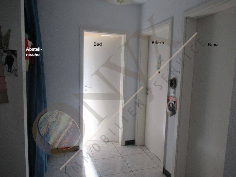 Gemütliche Wohnung mit Balkon u. PKW-Stellplatz in einem 4-Familienhaus, zentraler Lage – Münster – Vorschaubild 8