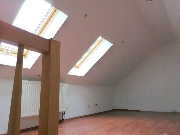 !! Maisonette-Wohnung mit Einbauküche, 3-Zimmer !! – Chemnitz – Vorschaubild 9
