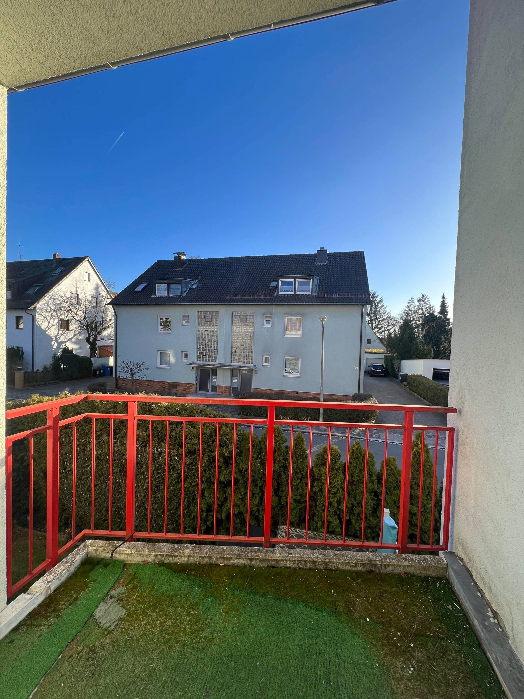 frisch renoviert, Wohnung im 1.OG in top Lage – Nürnberg – Vorschaubild 8