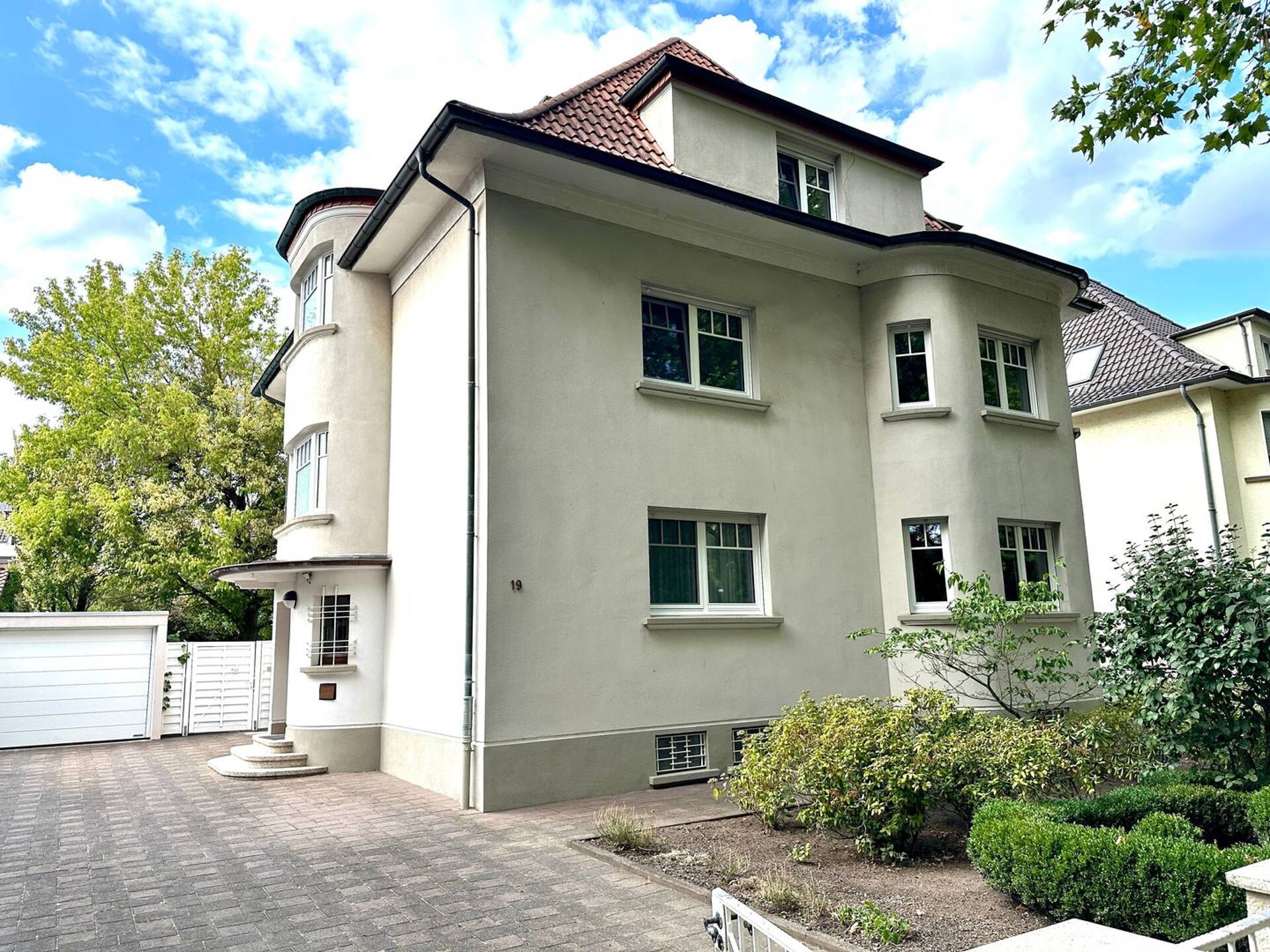 Haus in 66333 Völklingen mit 265 m² kaufen