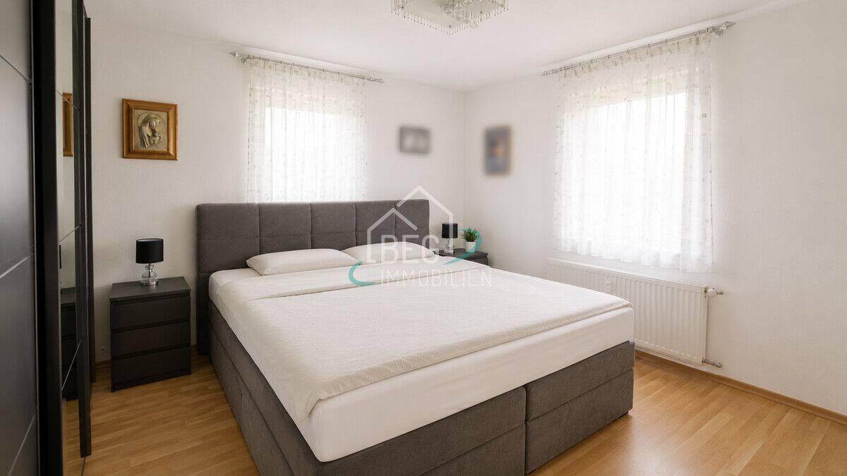 Zweifamilienhaus - Wohnen, Investieren, Entwickeln – Lorch – Vorschaubild 7