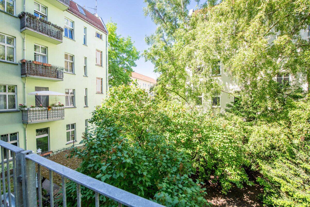 Bezugsfrei: Großzügig geschnittene 2-Zimmer-Wohnung mit Terrasse & Balkon im beliebten Weitlingkiez – Berlin – Vorschaubild 4