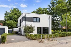 Energieeffizientes Einfamilienhaus mit Einliegerwohnung in Fischbek - KFW55 Standard