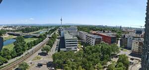Stilvolles Wohnen mit Panoramablick - Frisch renoviert & komplett neu möbliert