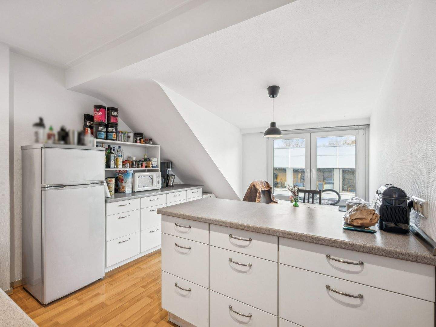 Aachen: Solide Kapitalanlage mit 5 Wohneinheiten und Werkstatt in absoluter Top Lage von Aachen – Aachen – Vorschaubild 4